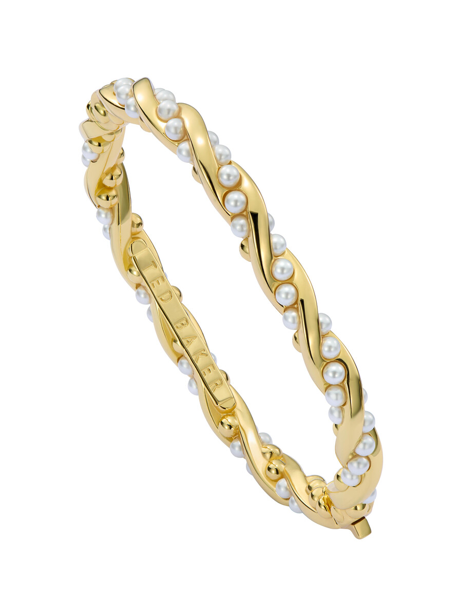 tilaa - twisted pearl cuff