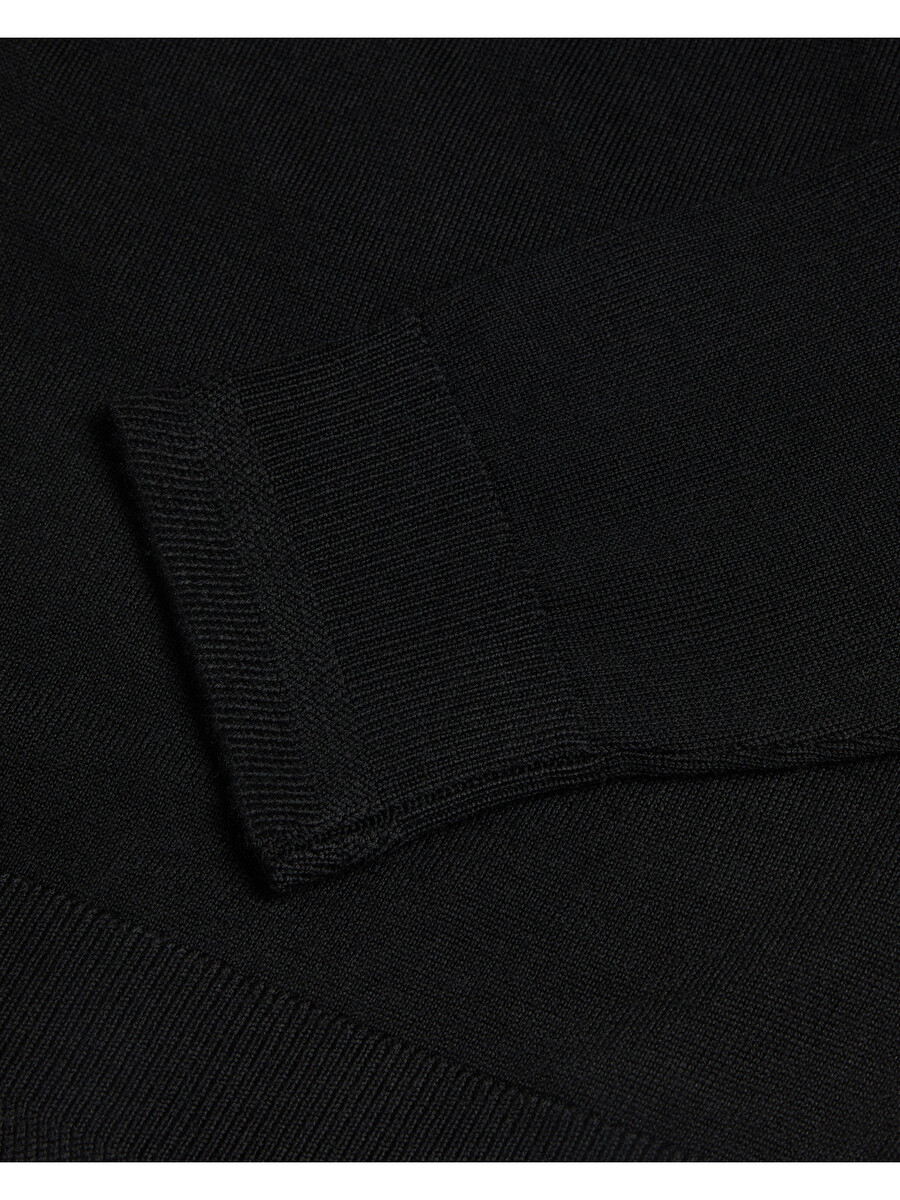 carnby - pure wool crew neck jumper