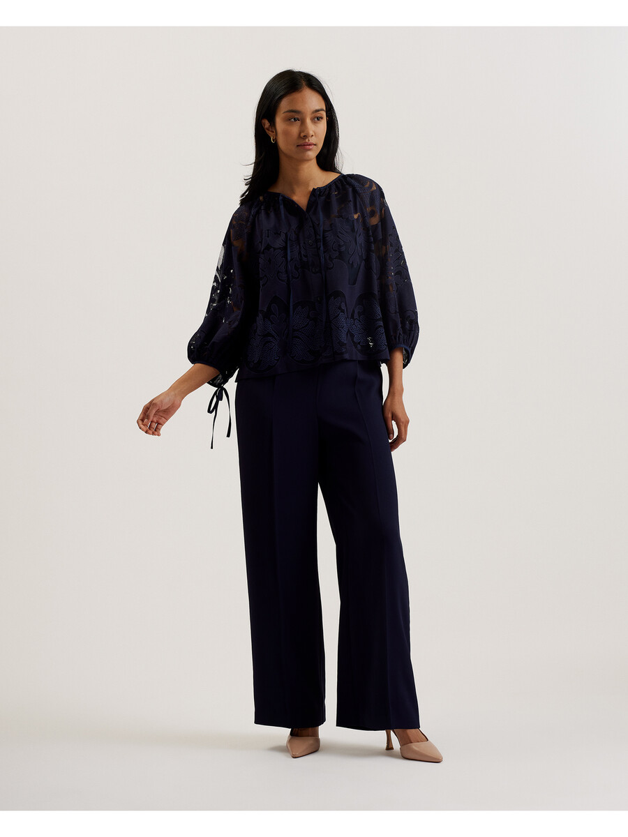 bacina - blus med 34 ballongärm i spets